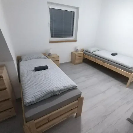 Rekreacny Dom Pod Smrekovom Lúčky